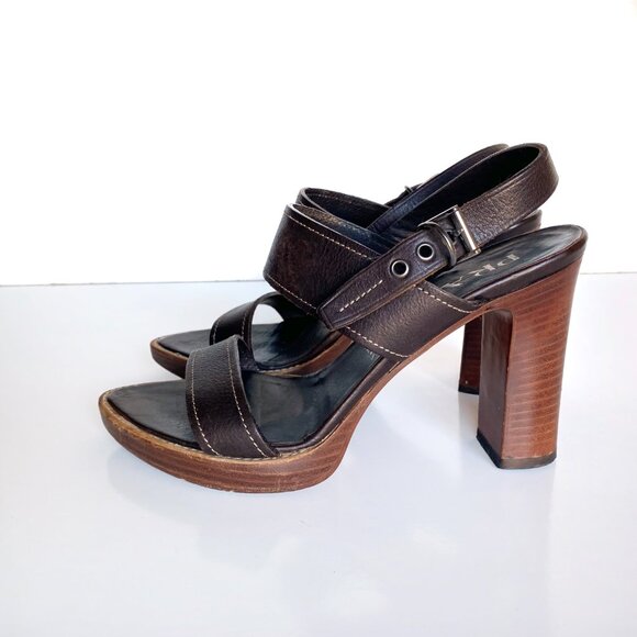 Prada Women’s Brown Leather Platform Sandals Block Heel Size 37 EU / 7 US Y2K - Picture 5 of 11